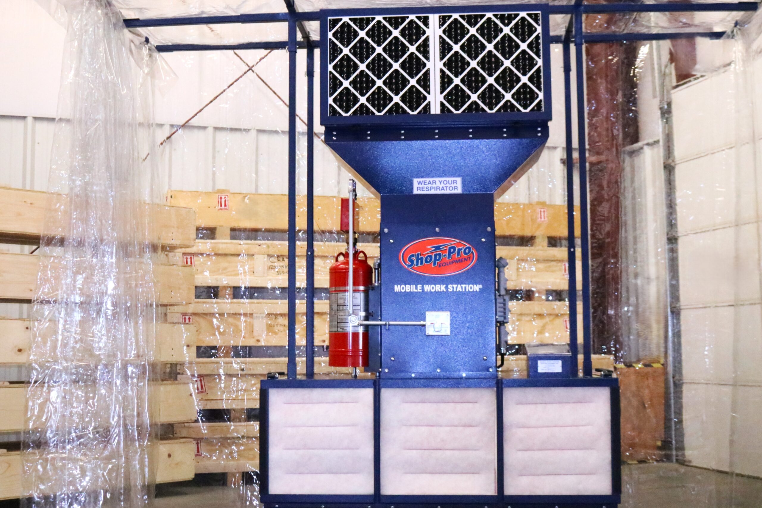 Mobile Work Station model 4910 set up in a shop environment. Showcasing standard filters.